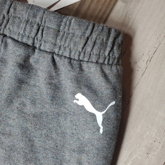 NWT Puma Boys SIze 4 Gray and White Logo Jogger Sweatpants - Picture 4 of 15